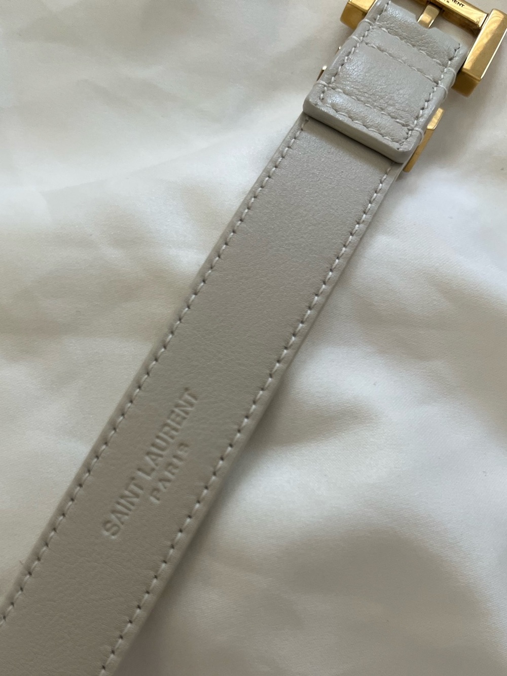 Saint Laurent Cream Leather Belt with Gold YSL Buckle Accent size 80 - Picture 5 of 8